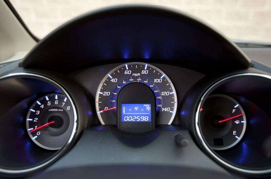  Honda Fit Sport 2013 года  (фото 11 из 31)